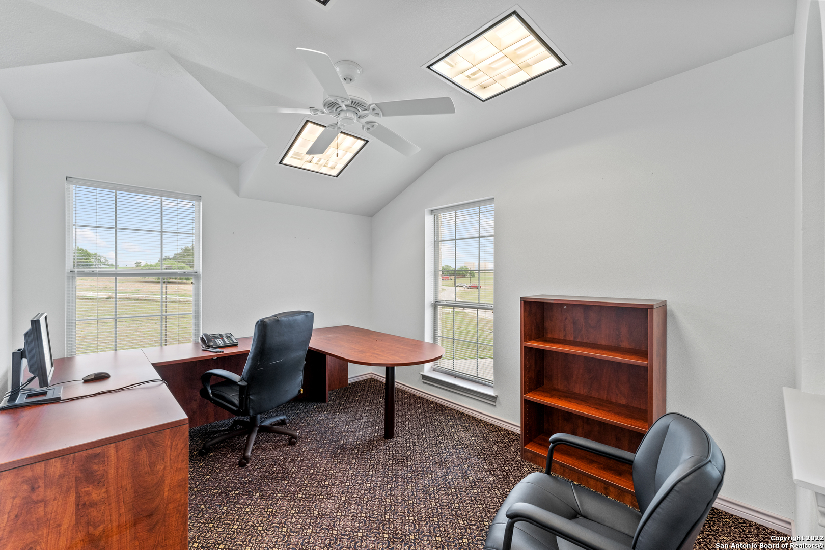 3586 Us Highway 181 N Floresville TX 78114