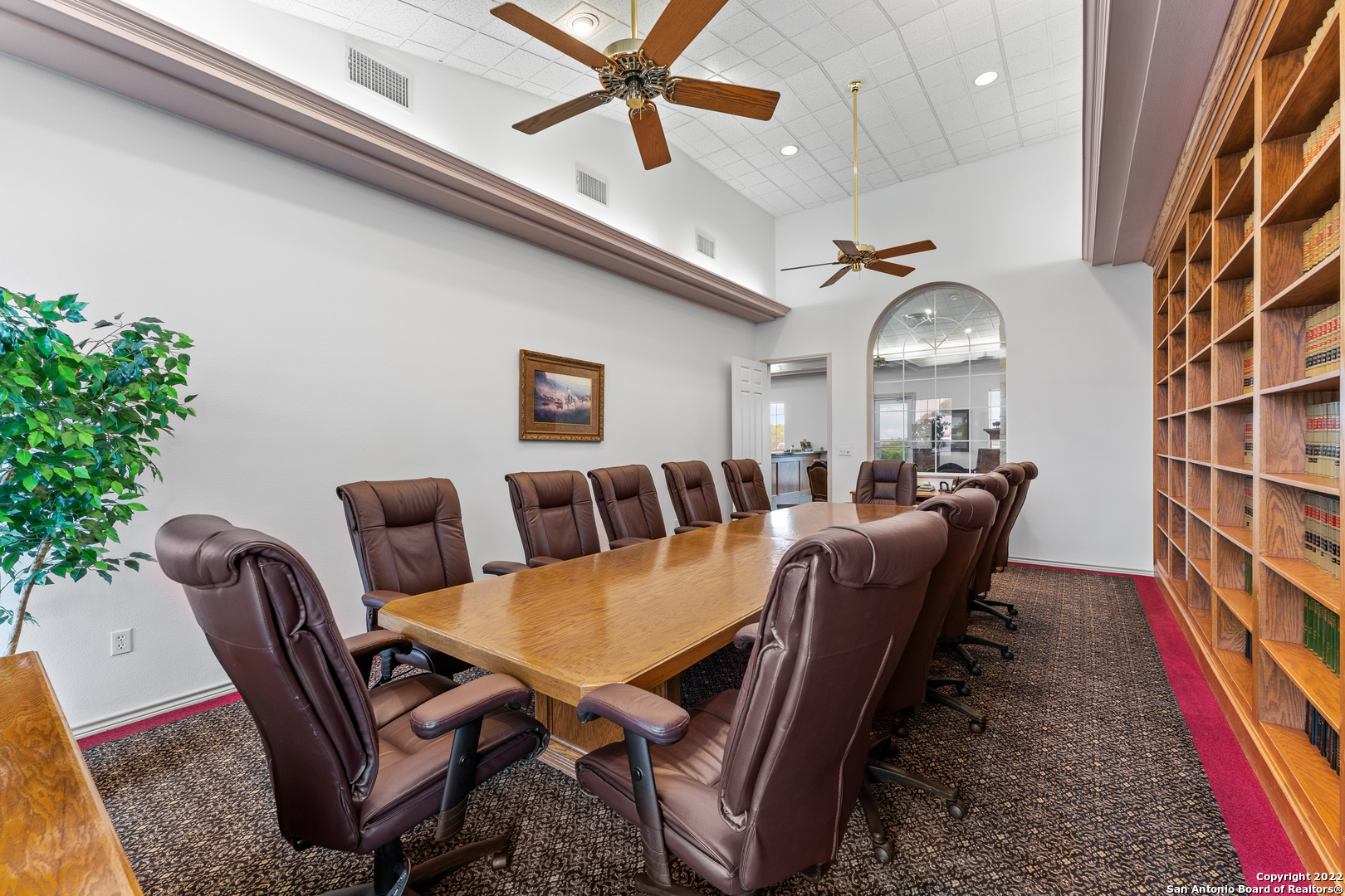 3586 Us Highway 181 N Floresville TX 78114