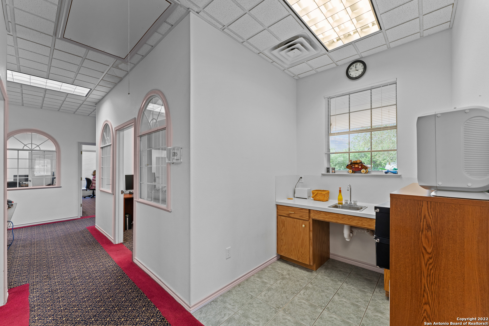 3586 Us Highway 181 N Floresville TX 78114