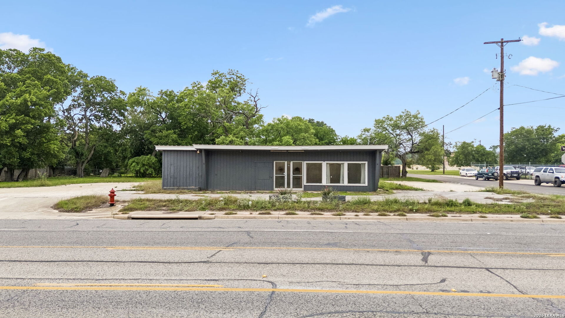 1407 Broadway Kerrville TX 78028