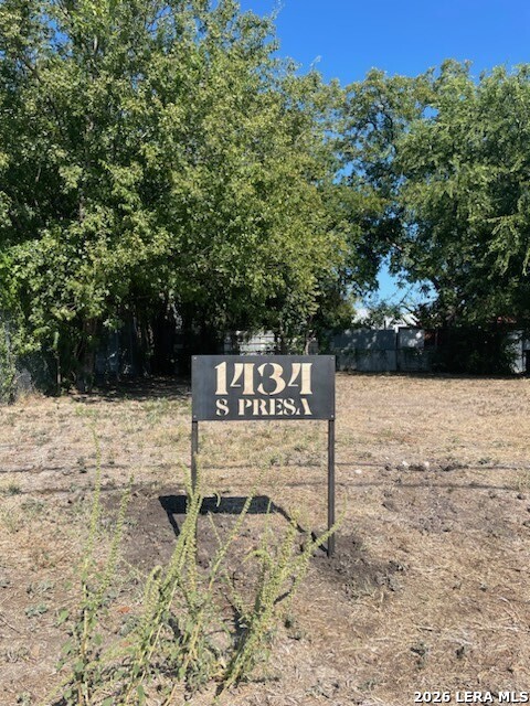 1434 S. Presa San Antonio TX 78210