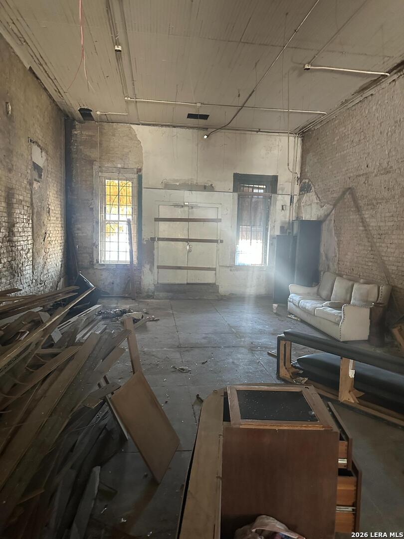 315 N Washington Beeville TX 78102