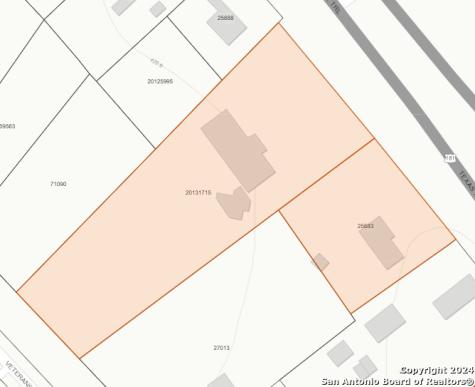 2125 10th Street Floresville TX 78114