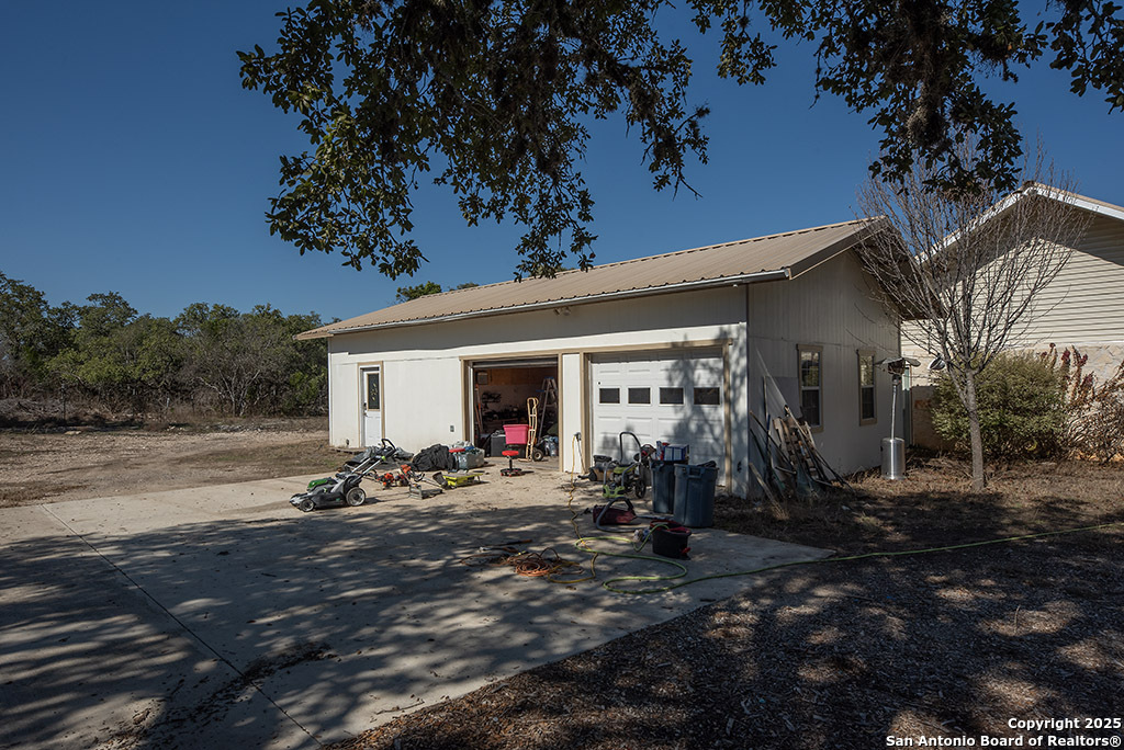 1475 Grosenbacher San Antonio TX 78245