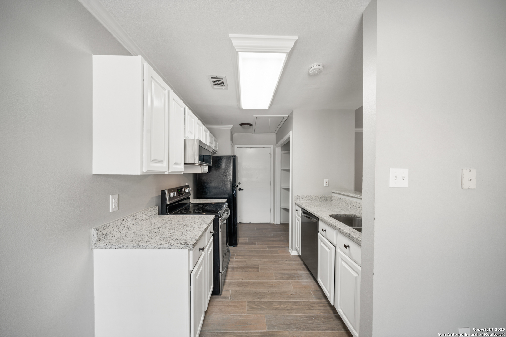 209 S Main Cibolo TX 78108