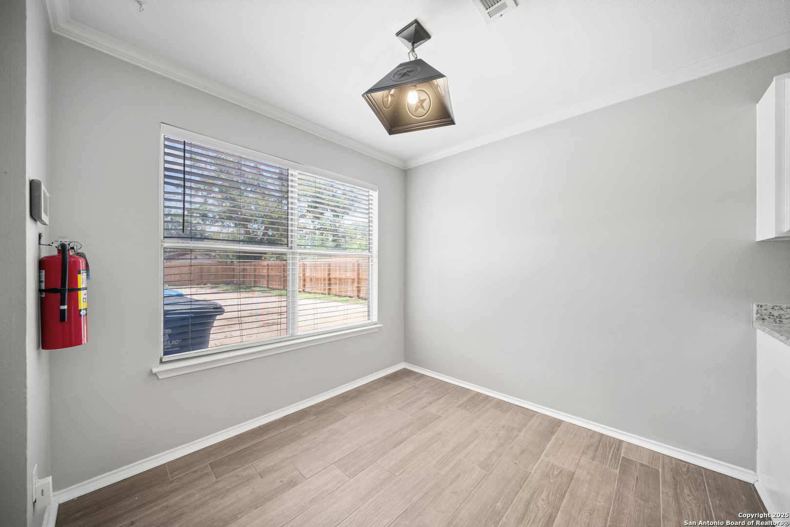 209 S Main Cibolo TX 78108