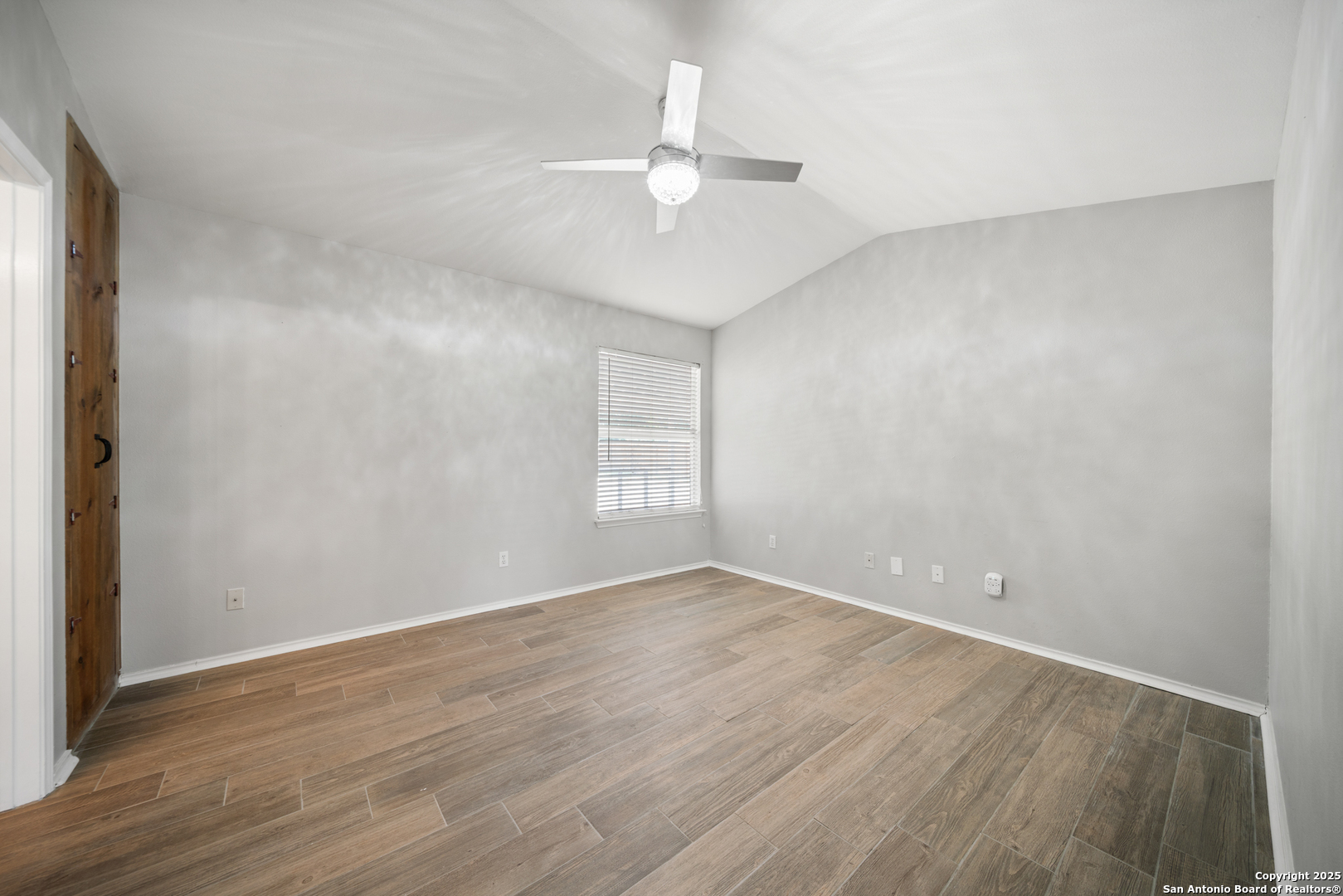 209 S Main Cibolo TX 78108