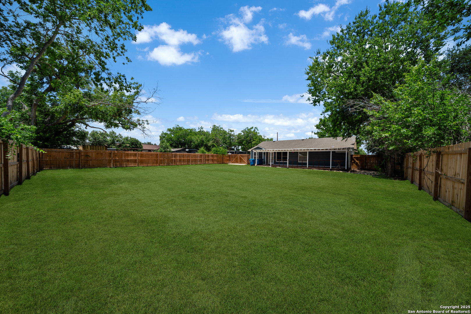 209 S Main Cibolo TX 78108
