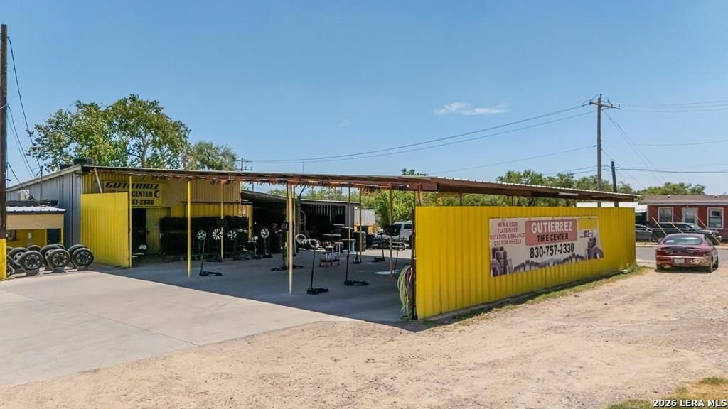 2806 Del Rio Highway Eagle Pass TX 78852