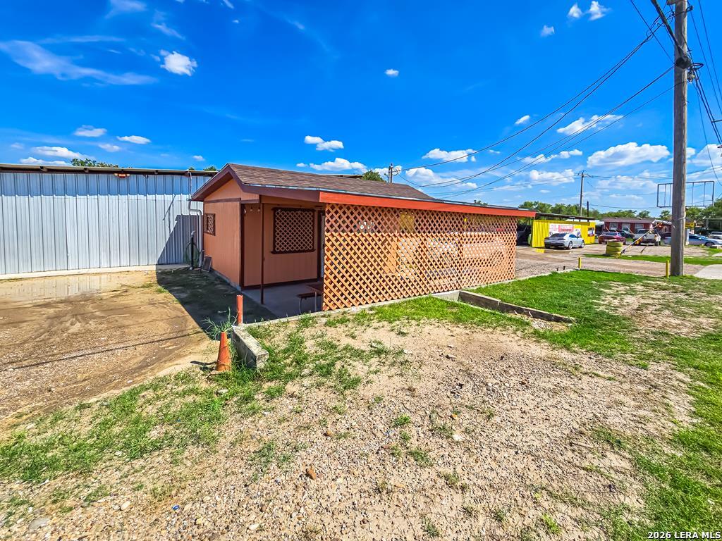 2806 Del Rio Highway Eagle Pass TX 78852