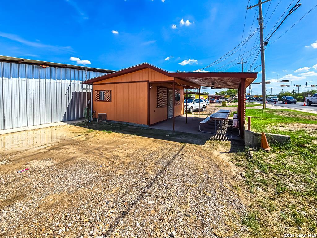 2806 Del Rio Highway Eagle Pass TX 78852