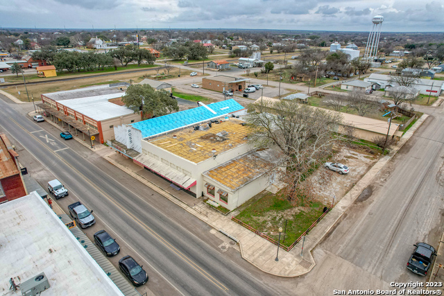 317 Center Sabinal TX 78881