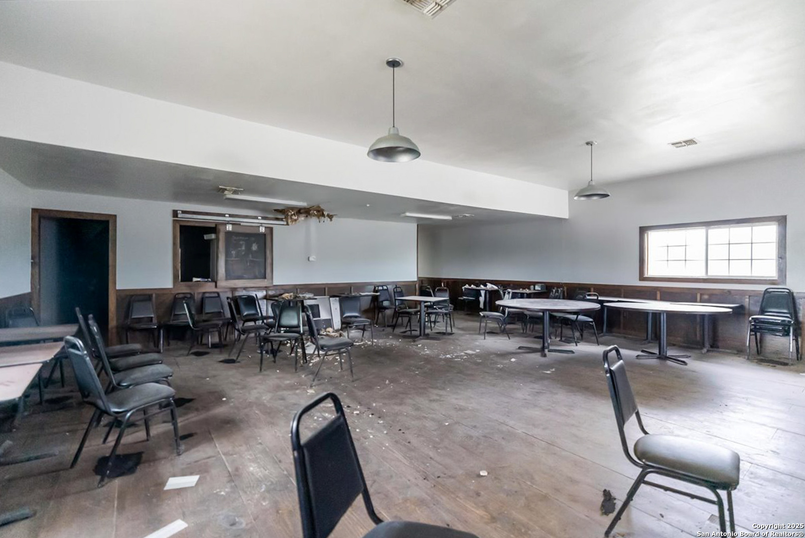 14328 Highway 72 Pawnee TX 78145