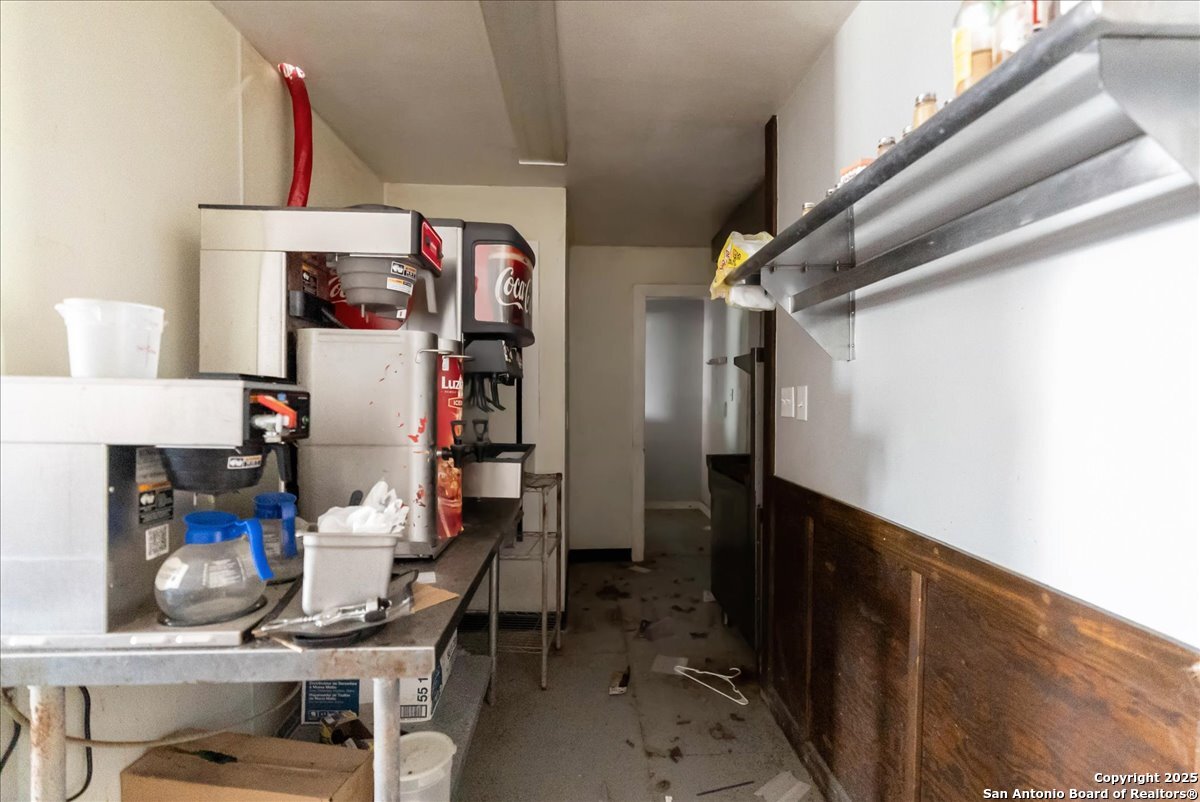 14328 Highway 72 Pawnee TX 78145