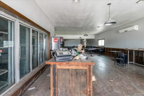 14328 Highway 72 Pawnee TX 78145