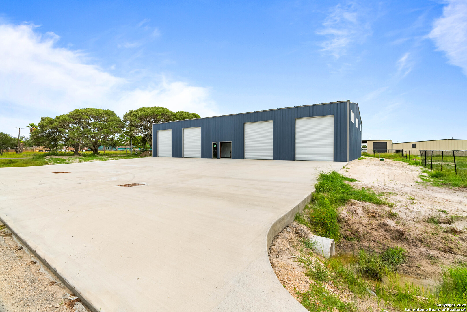 114 W First Street Rockport TX 78382