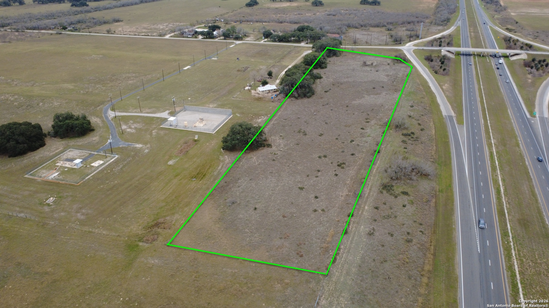 7.7 Acres S Ih 37 Elmendorf TX 78112
