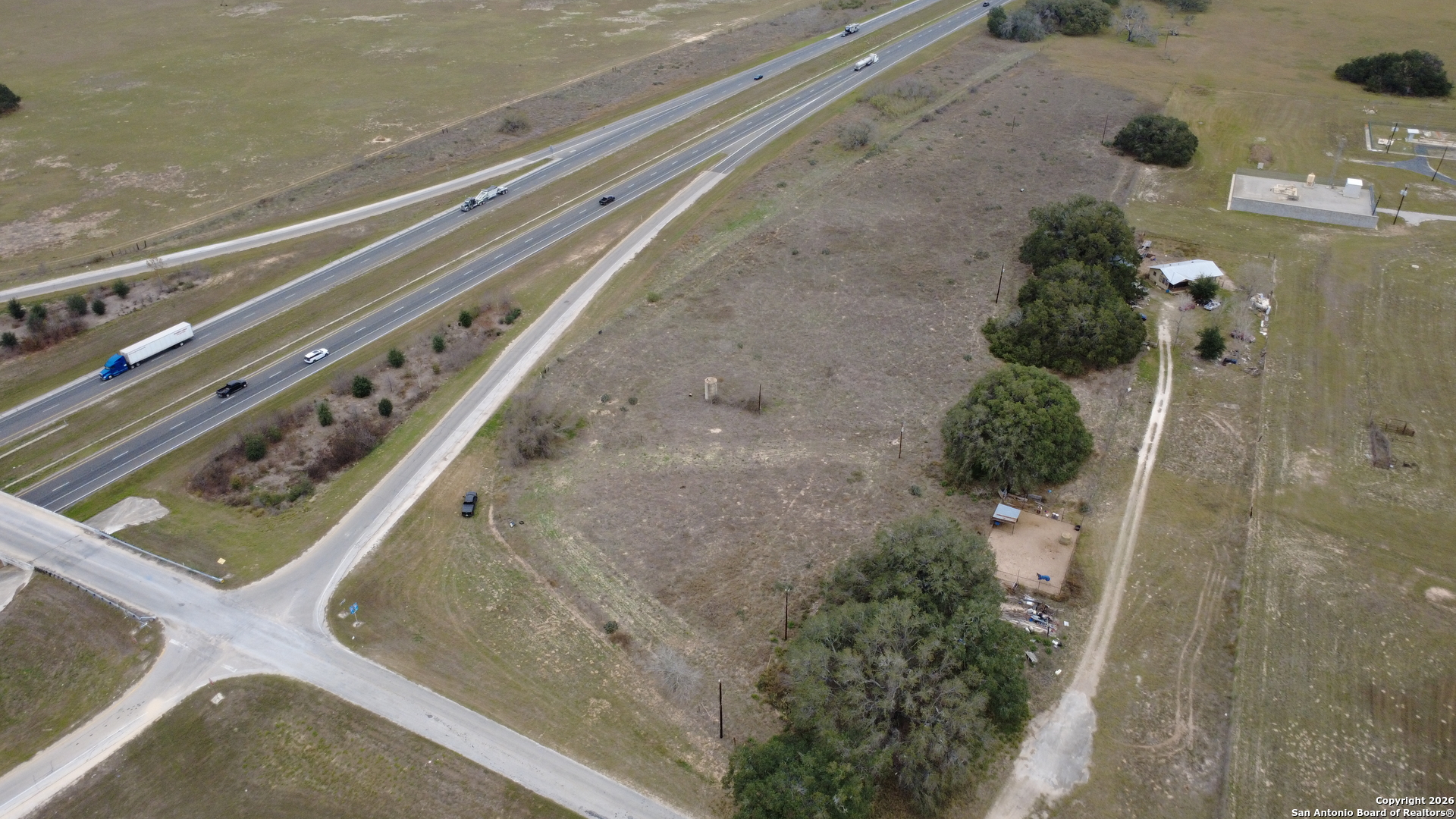 7.7 Acres S Ih 37 Elmendorf TX 78112