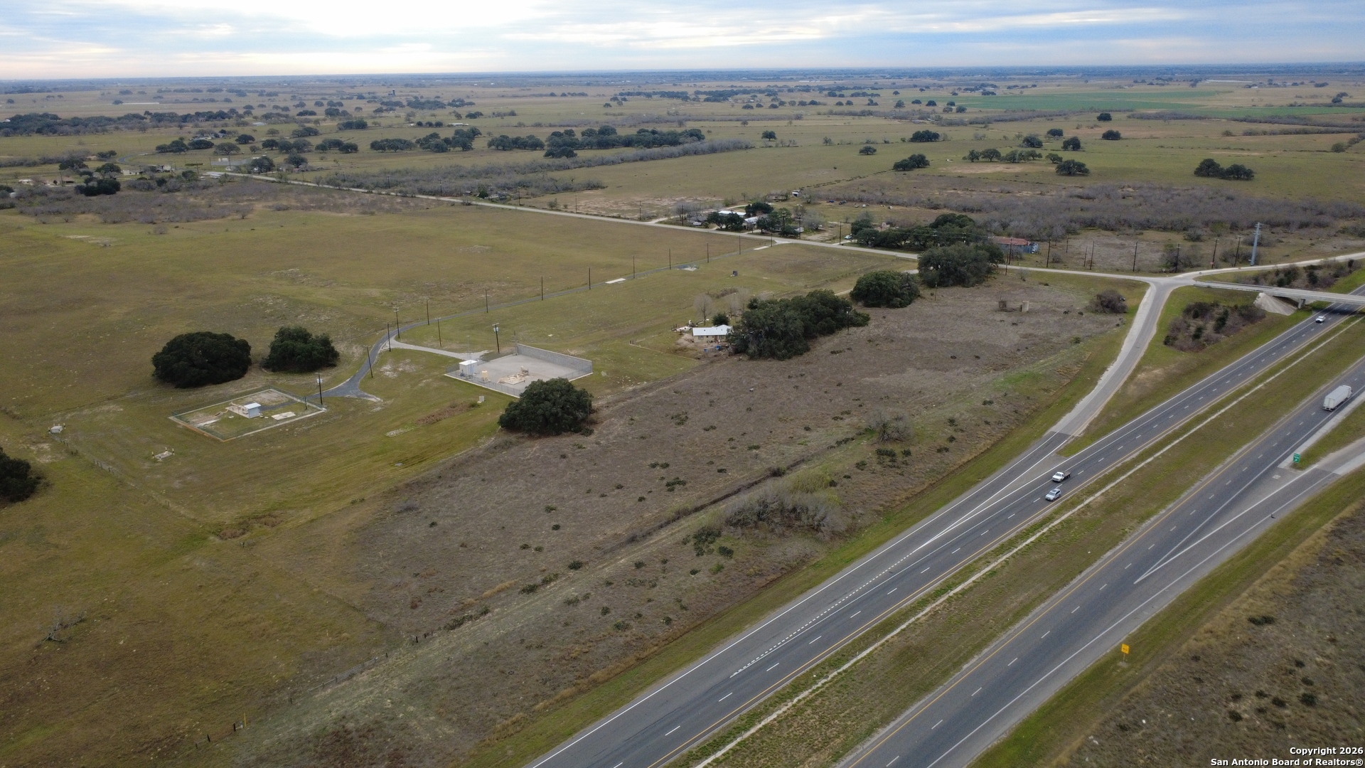 7.7 Acres S Ih 37 Elmendorf TX 78112
