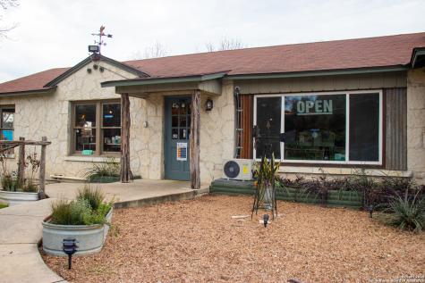 2769 Nacogdoches San Antonio TX 78217