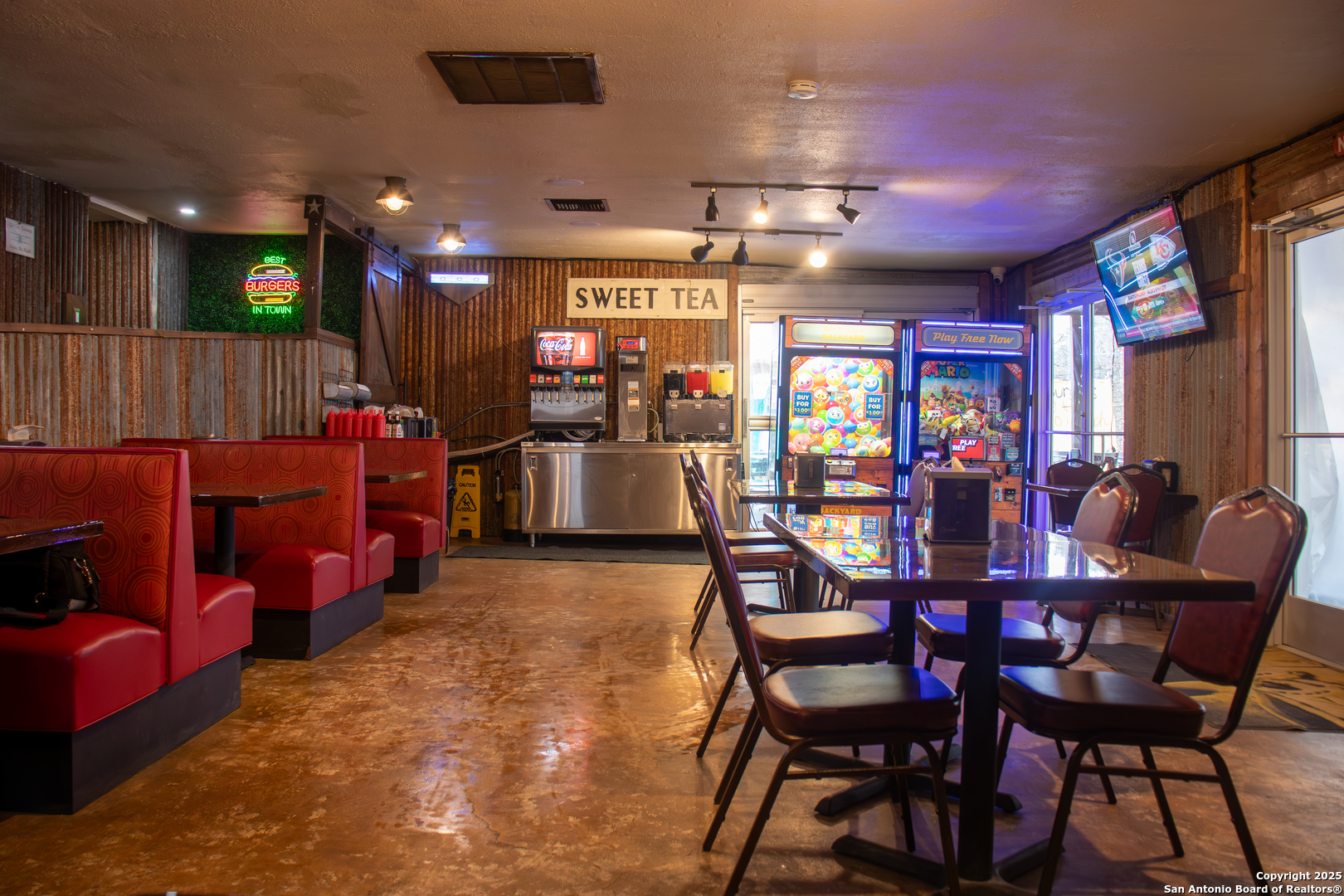 2769 Nacogdoches San Antonio TX 78217