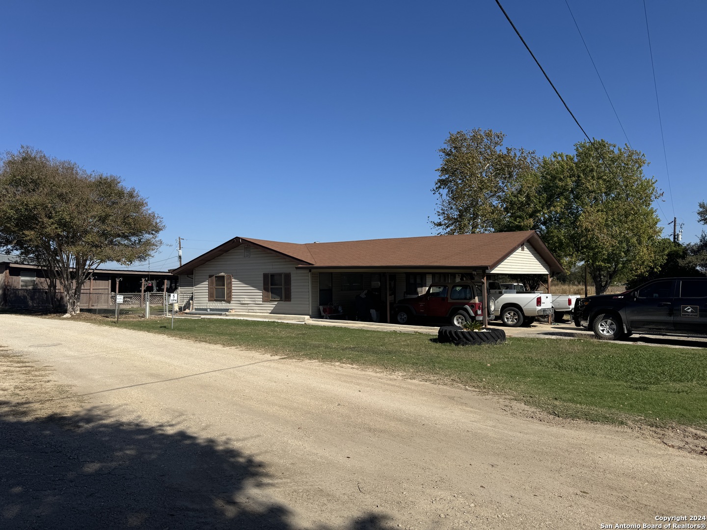 2902 W Kingsbury Street Seguin TX 78155