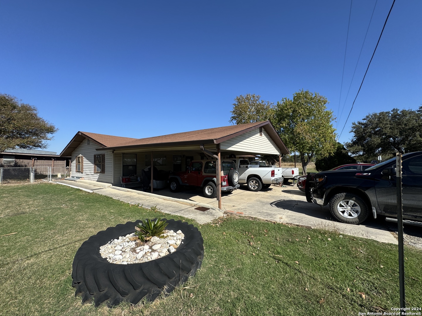 2902 W Kingsbury Street Seguin TX 78155