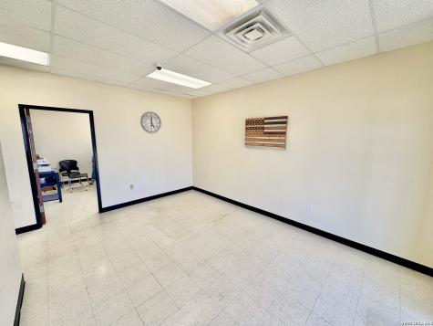 4844 County Road 430 Pleasanton TX 78064