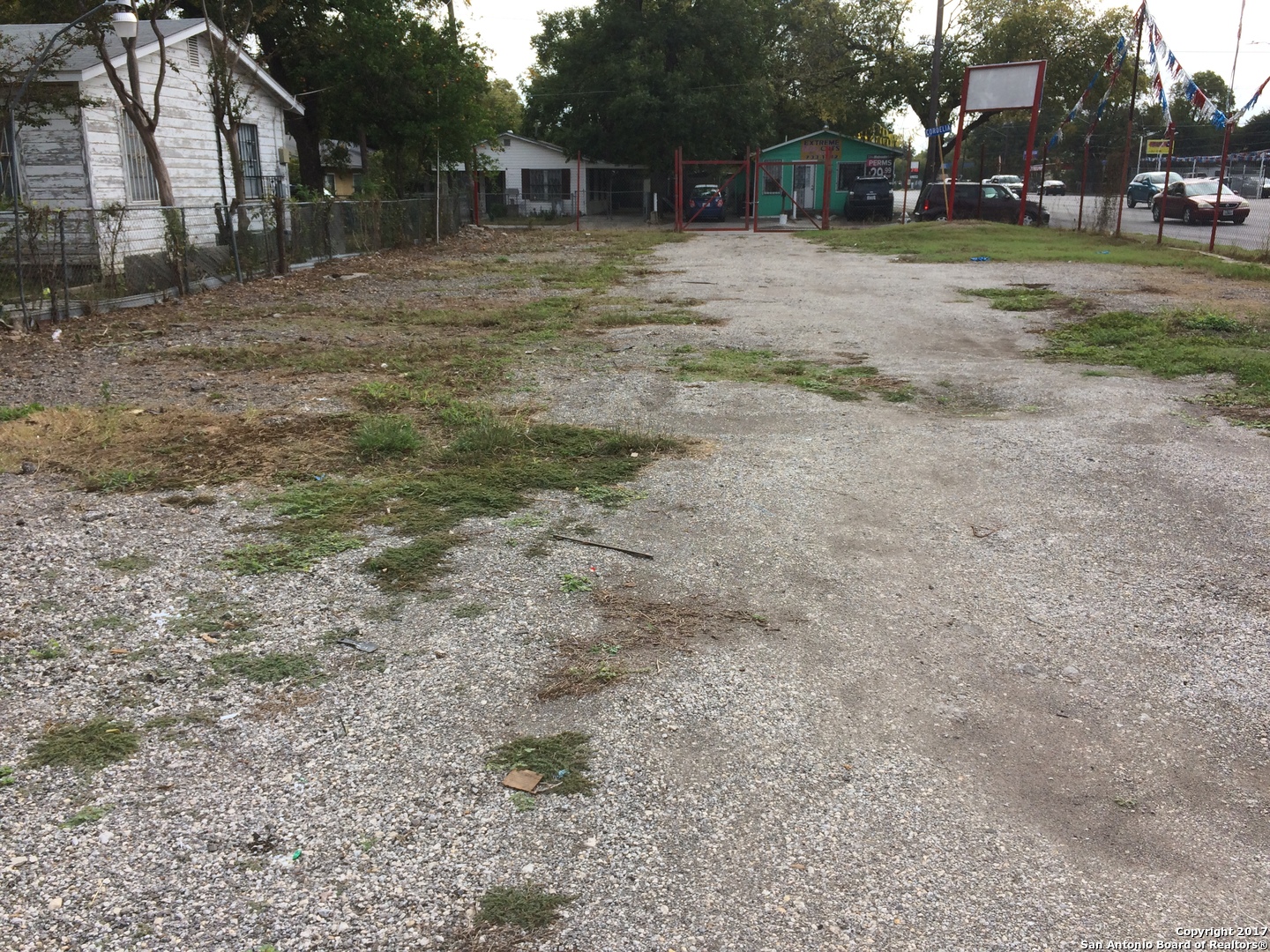 202 General Mcmullen San Antonio TX 78237