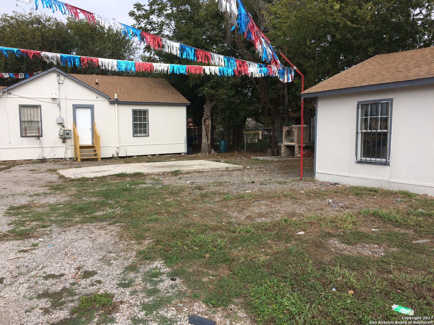 202 General Mcmullen San Antonio TX 78237