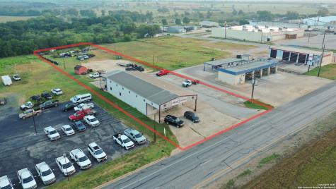 1505 E Sarah Dewitt Drive Gonzales TX 78629