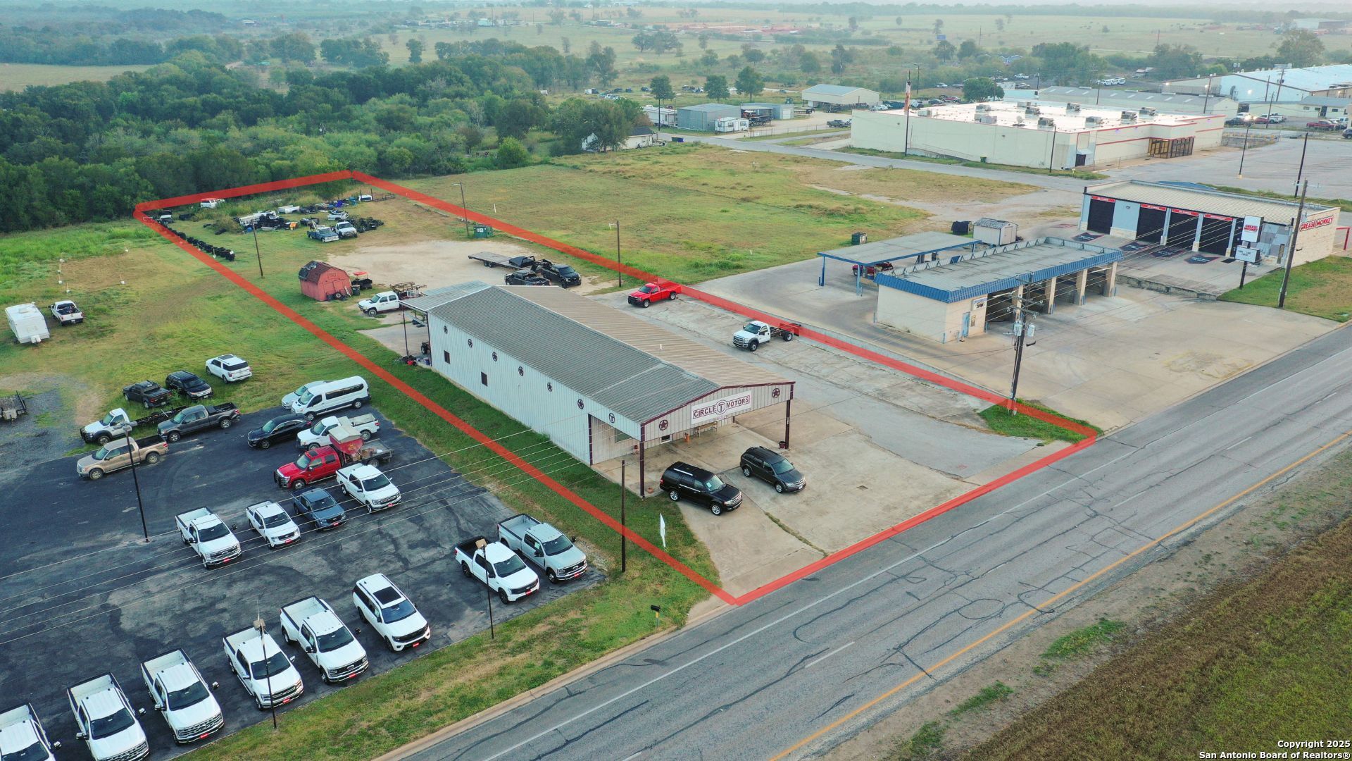 1505 E Sarah Dewitt Drive Gonzales TX 78629