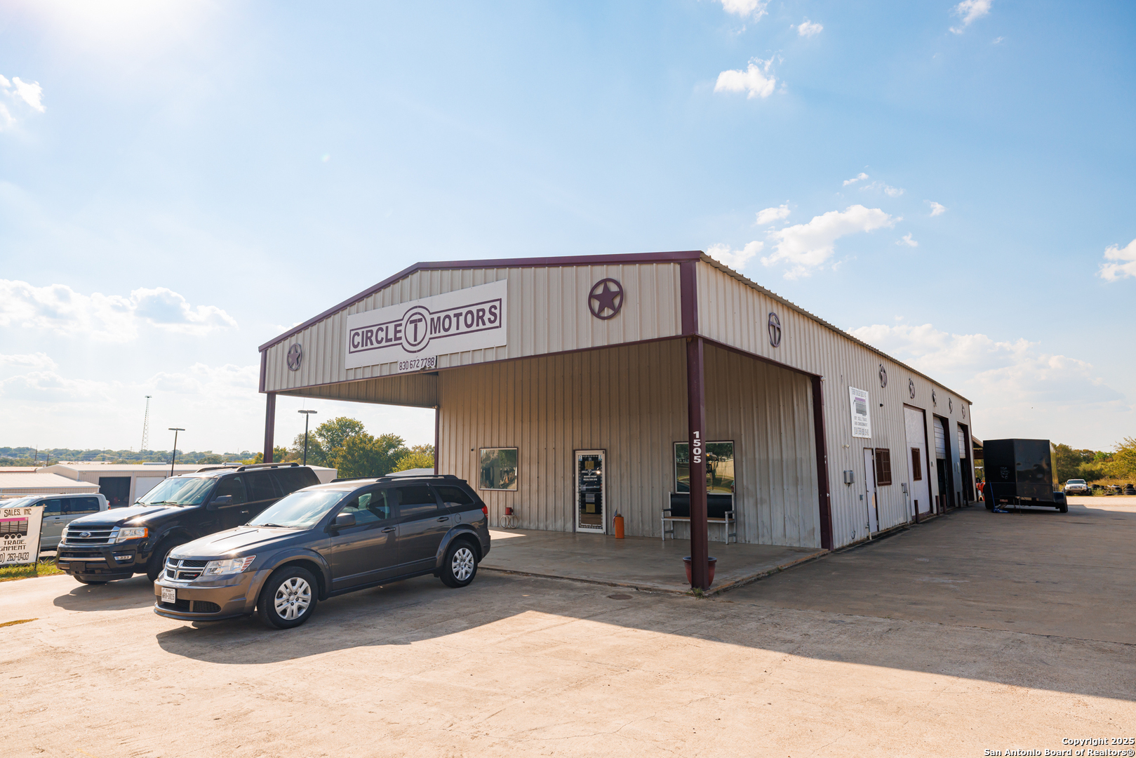 1505 E Sarah Dewitt Drive Gonzales TX 78629