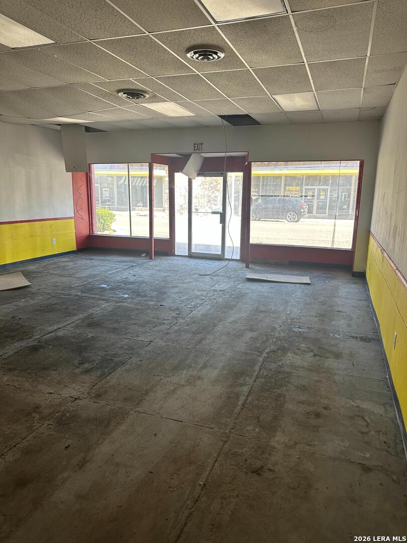 319 N Washington Beeville TX 78102