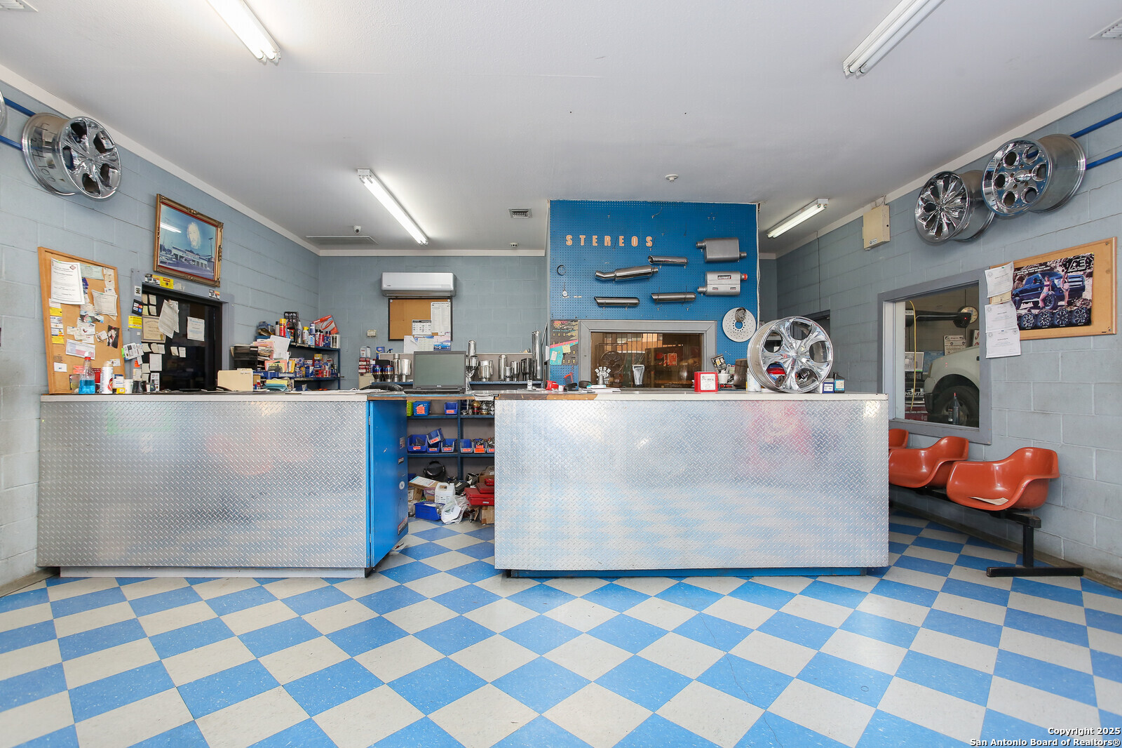 2521 S Presa San Antonio TX 78210