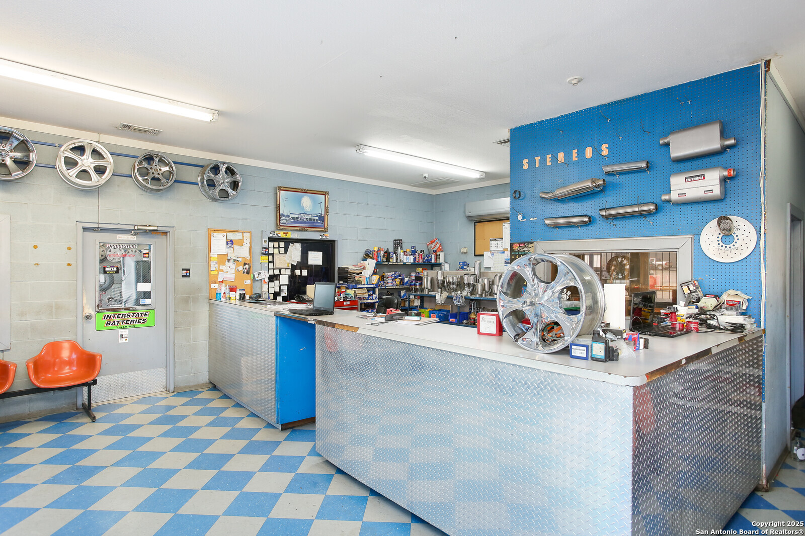 2521 S Presa San Antonio TX 78210