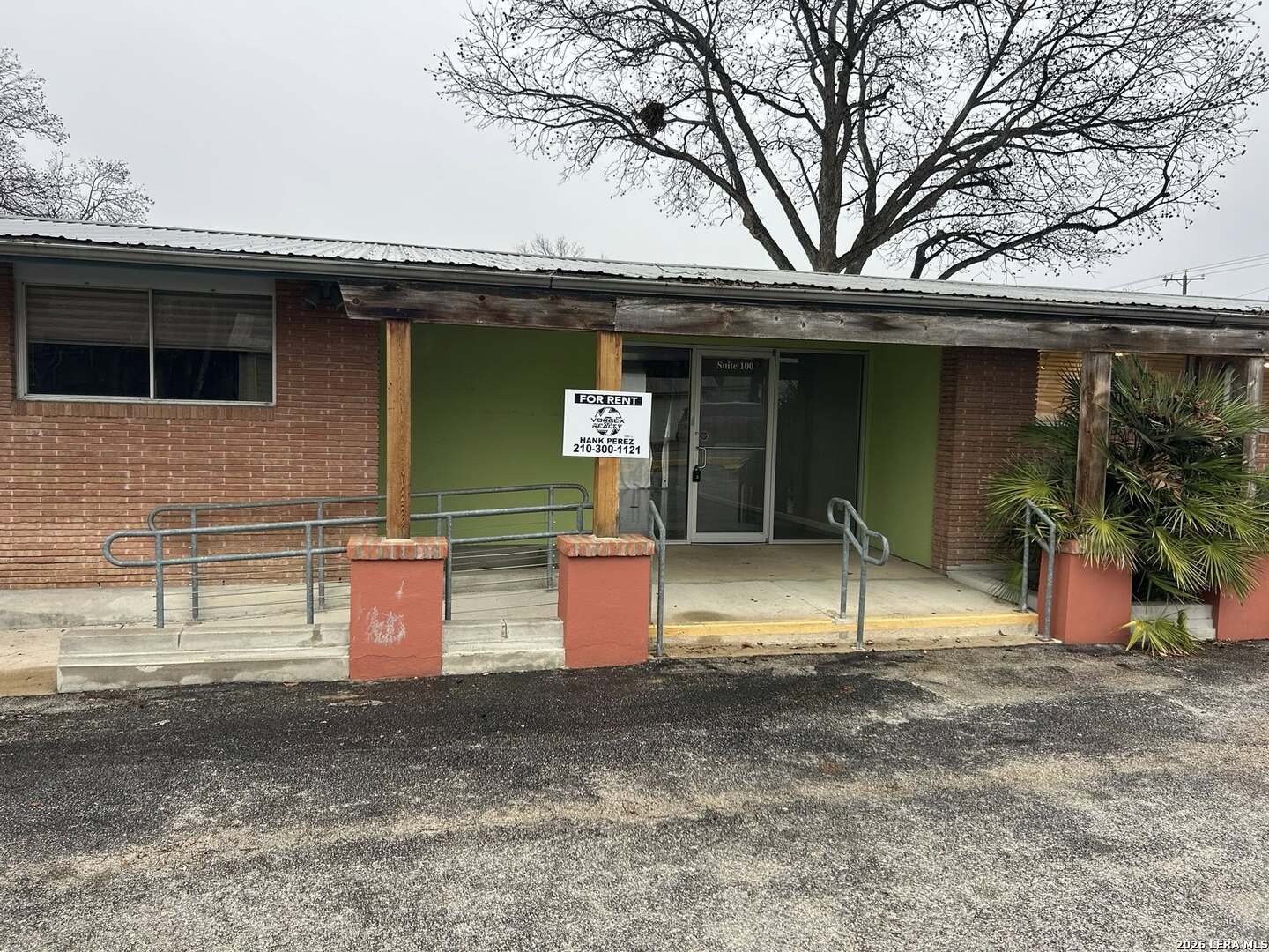 359 E Hilderbrand San Antonio TX 78212