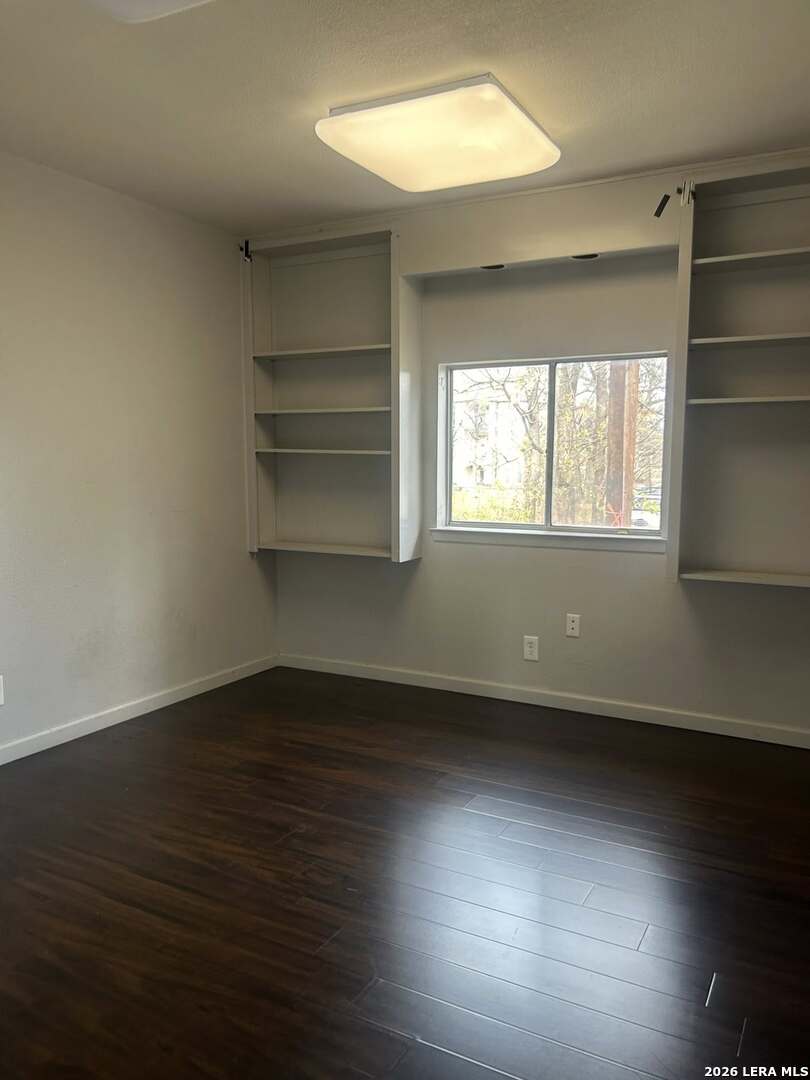 359 E Hilderbrand San Antonio TX 78212