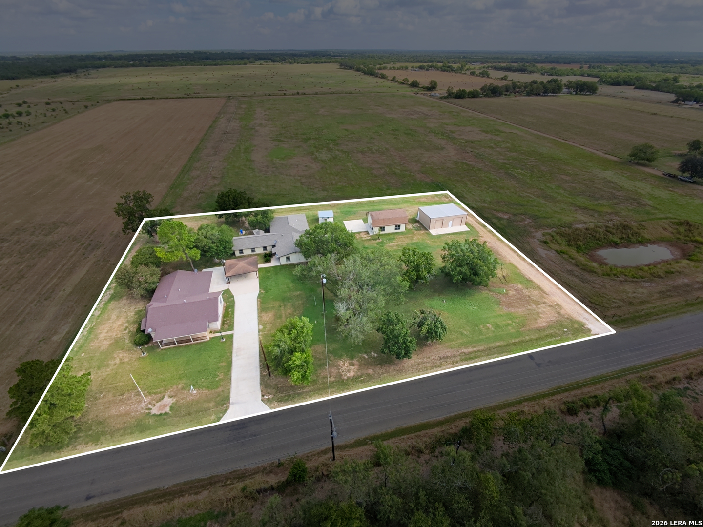 730 County Road 664 Devine TX 78016