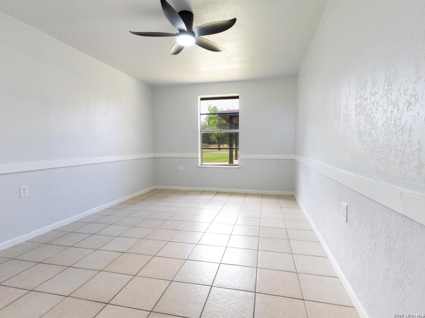 730 County Road 664 Devine TX 78016