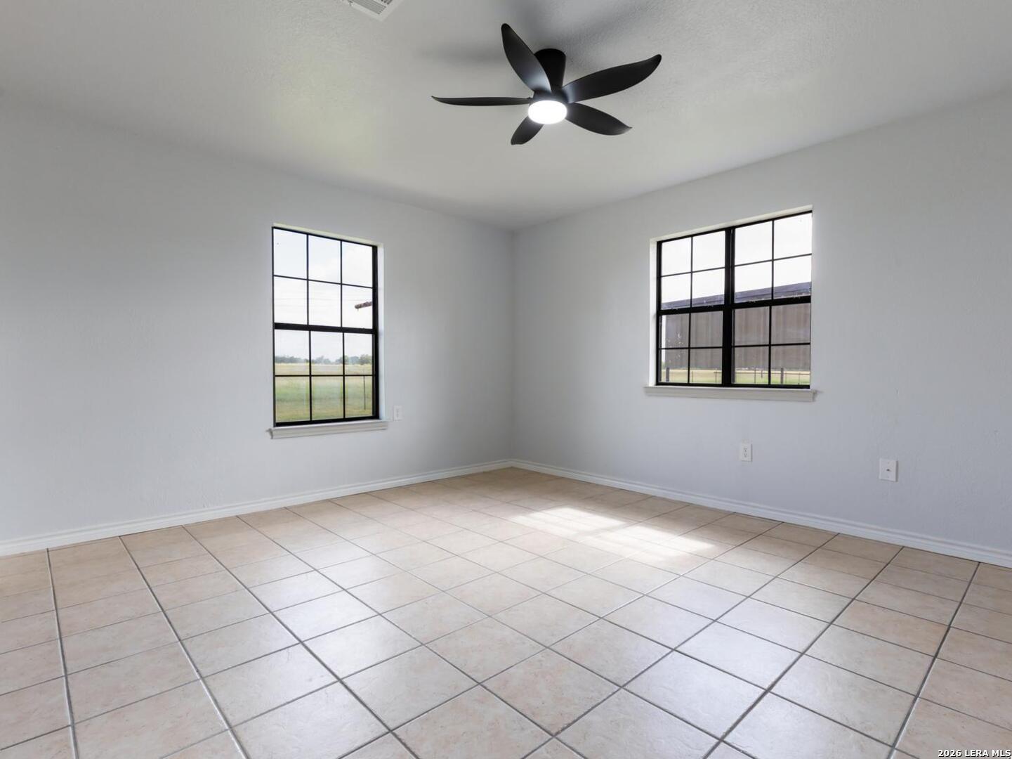 730 County Road 664 Devine TX 78016