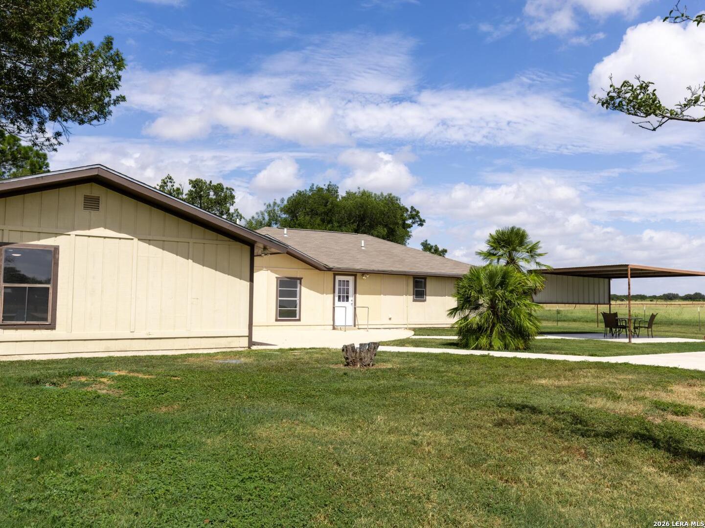 730 County Road 664 Devine TX 78016
