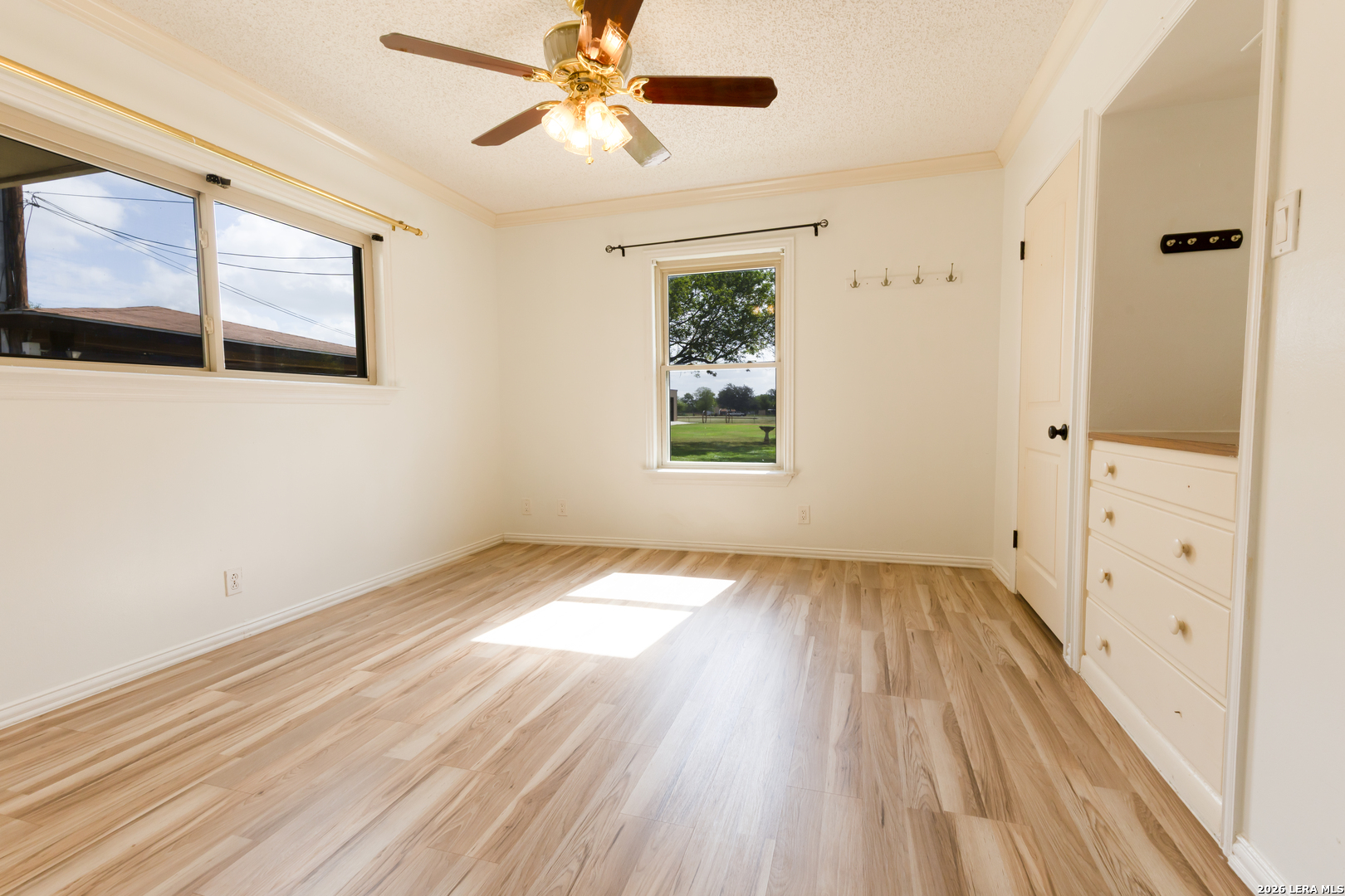 730 County Road 664 Devine TX 78016