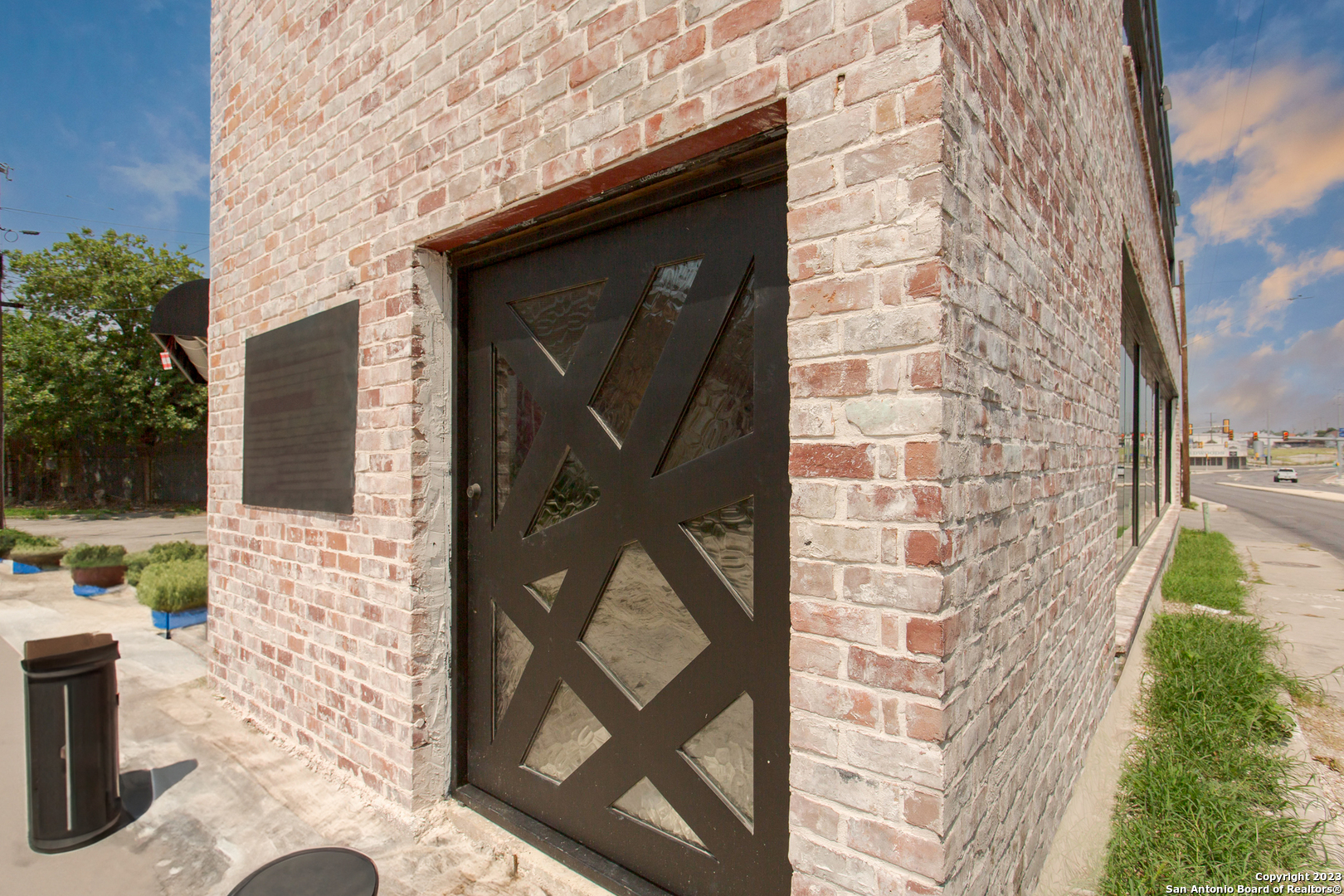 206 Fredericksburg San Antonio TX 78212