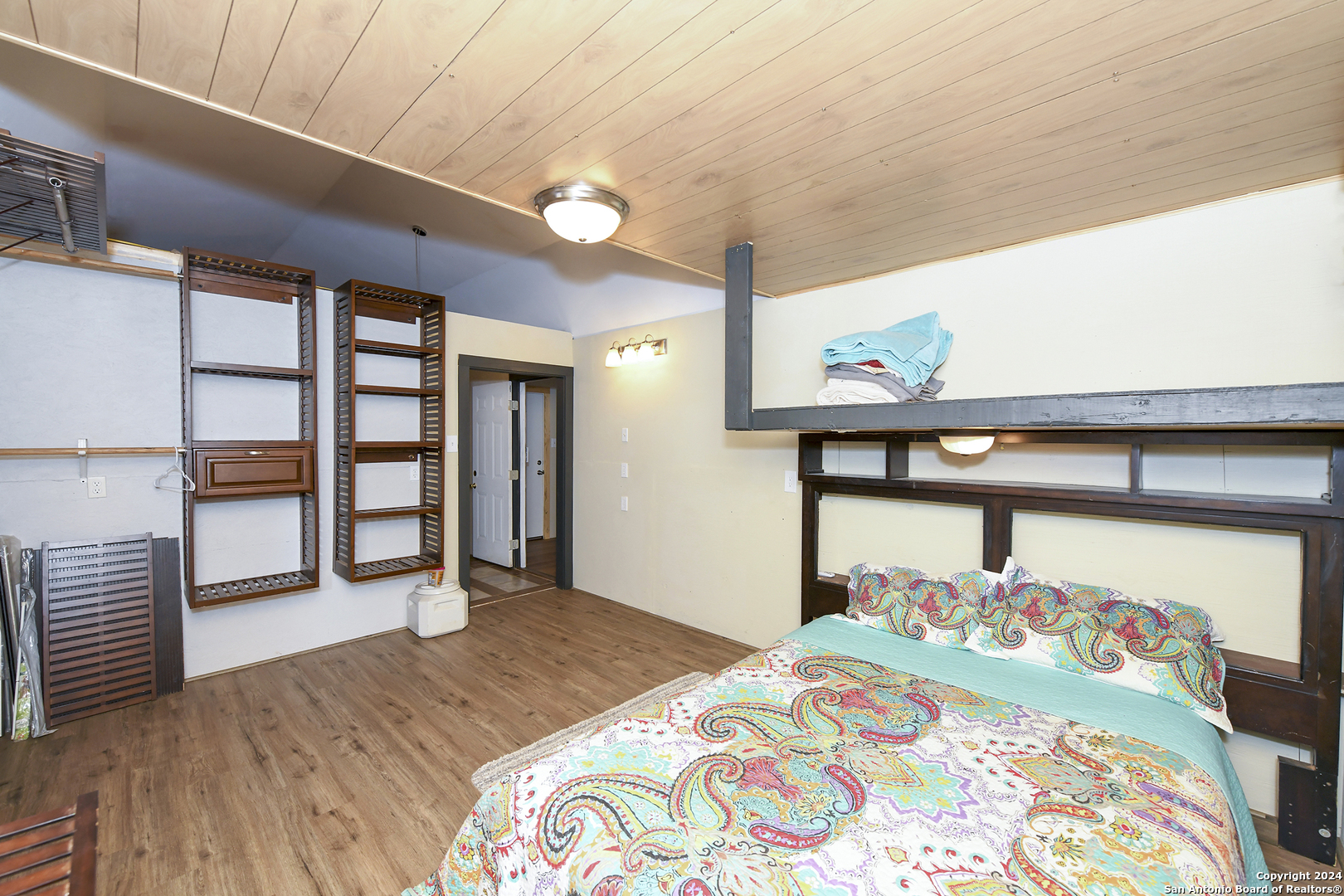 800 County Road 4670 Dilley TX 78017