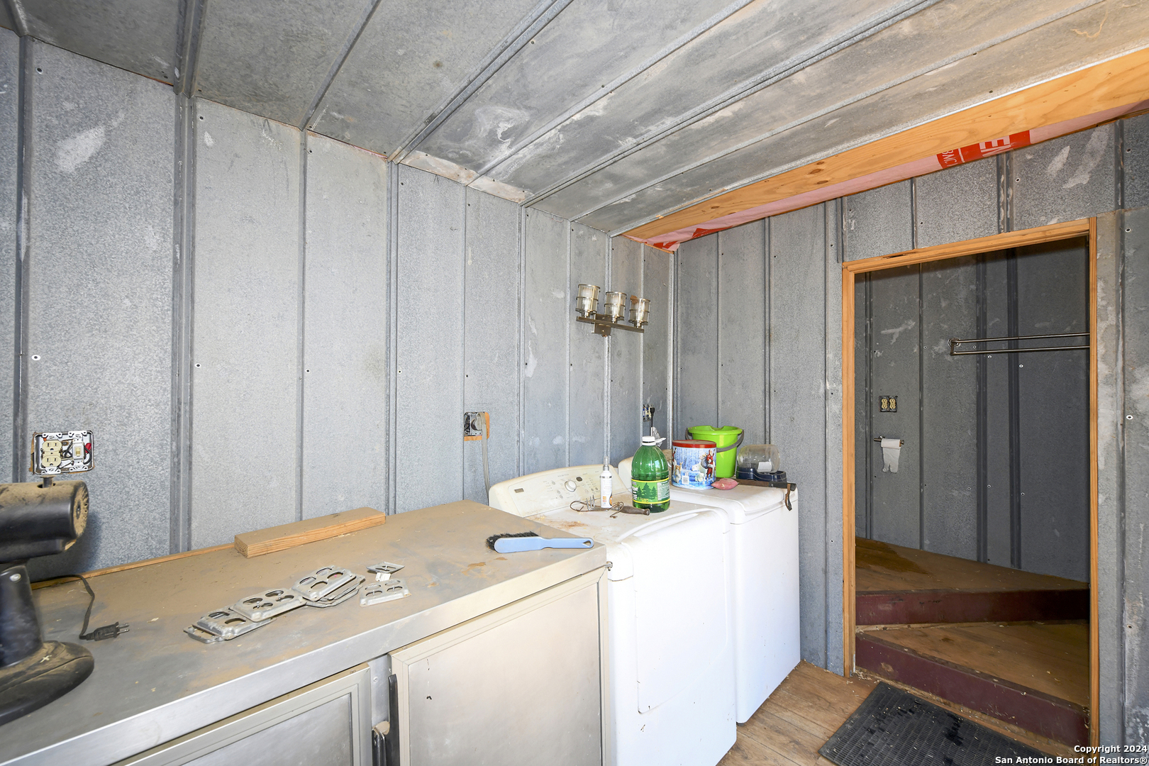 800 County Road 4670 Dilley TX 78017