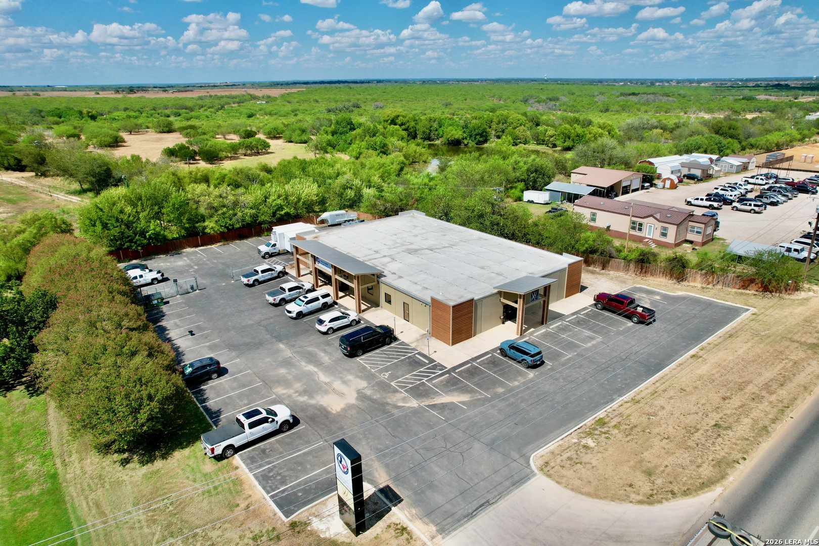 1753 E State Highway 97 Jourdanton TX 78026