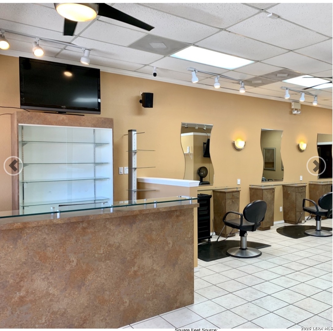 603 Isom San Antonio TX 78216