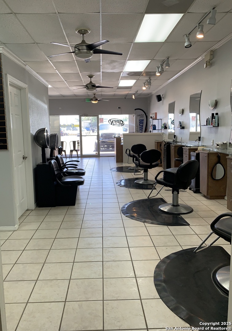 603 Isom San Antonio TX 78216