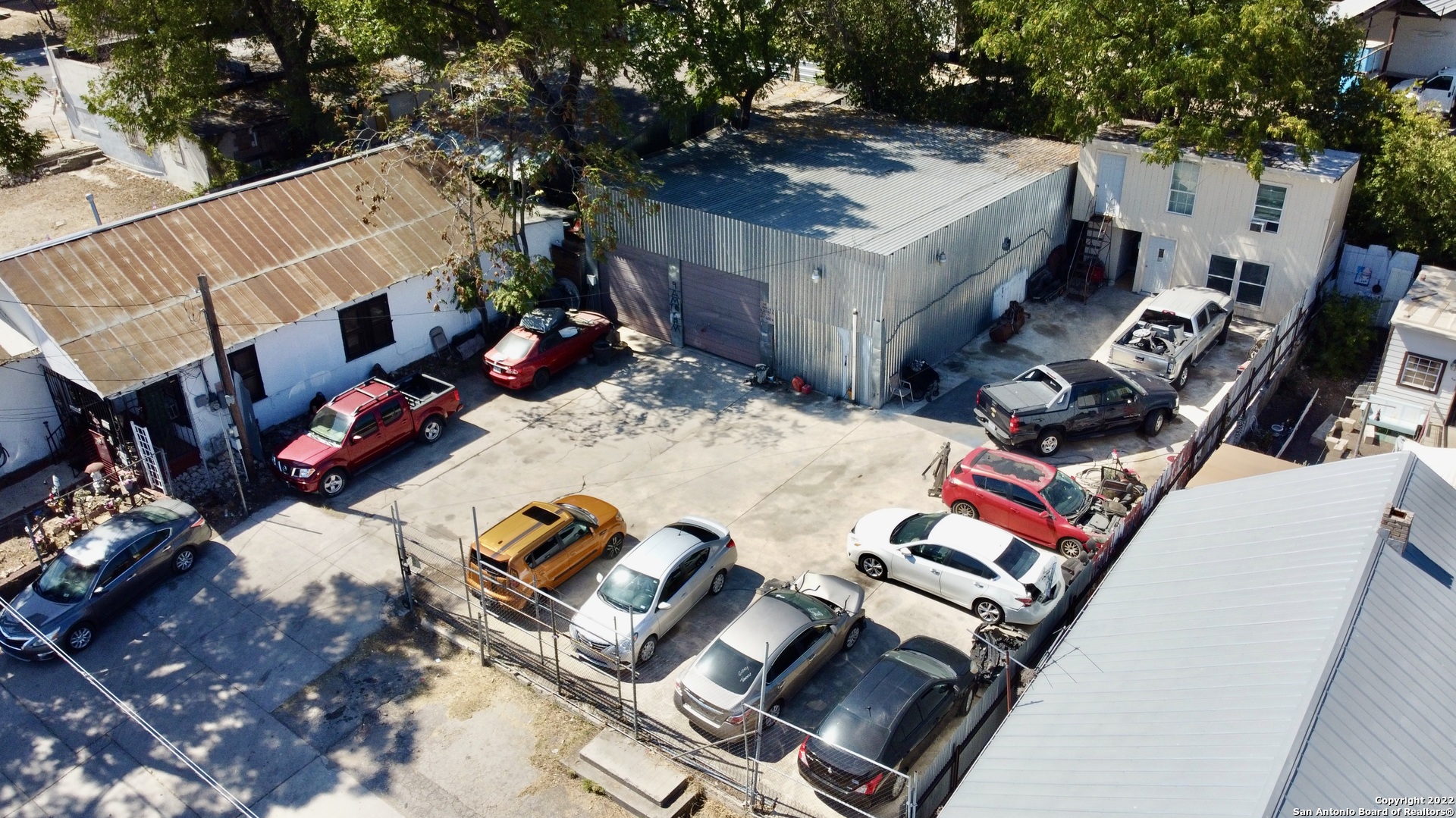 915 N Zarzamora Street San Antonio TX 78207